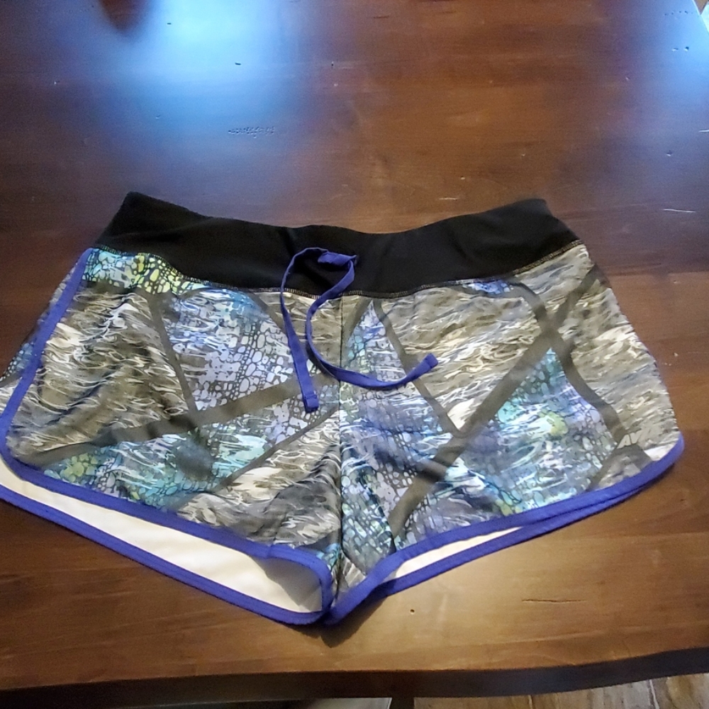 Nwot Avia workout shorts